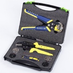 Multifunctional crimping set